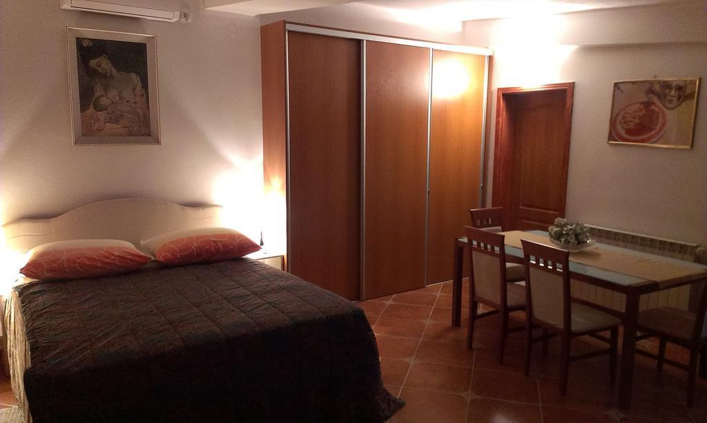 Apartment City Garden Kotor Oda fotoğraf