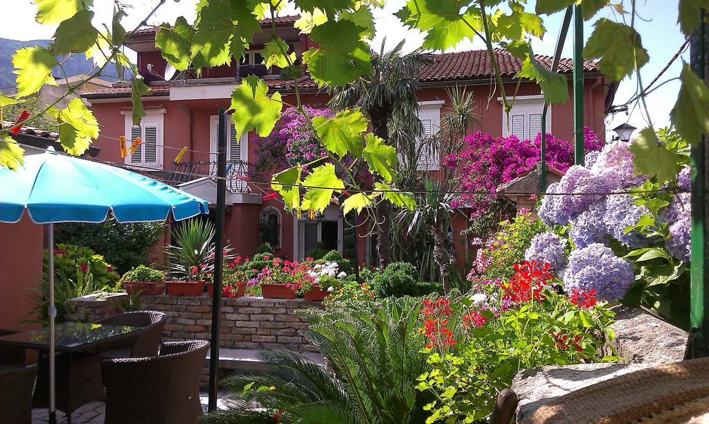 Apartment City Garden Kotor Oda fotoğraf