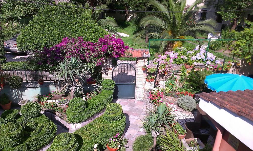 Apartment City Garden Kotor Oda fotoğraf